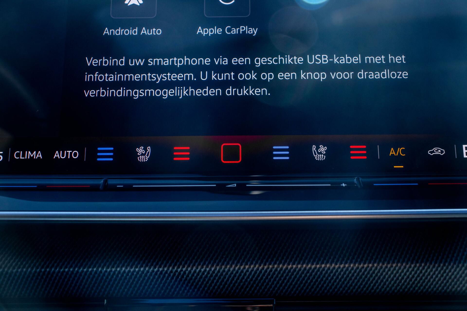 44724364-24.jpg