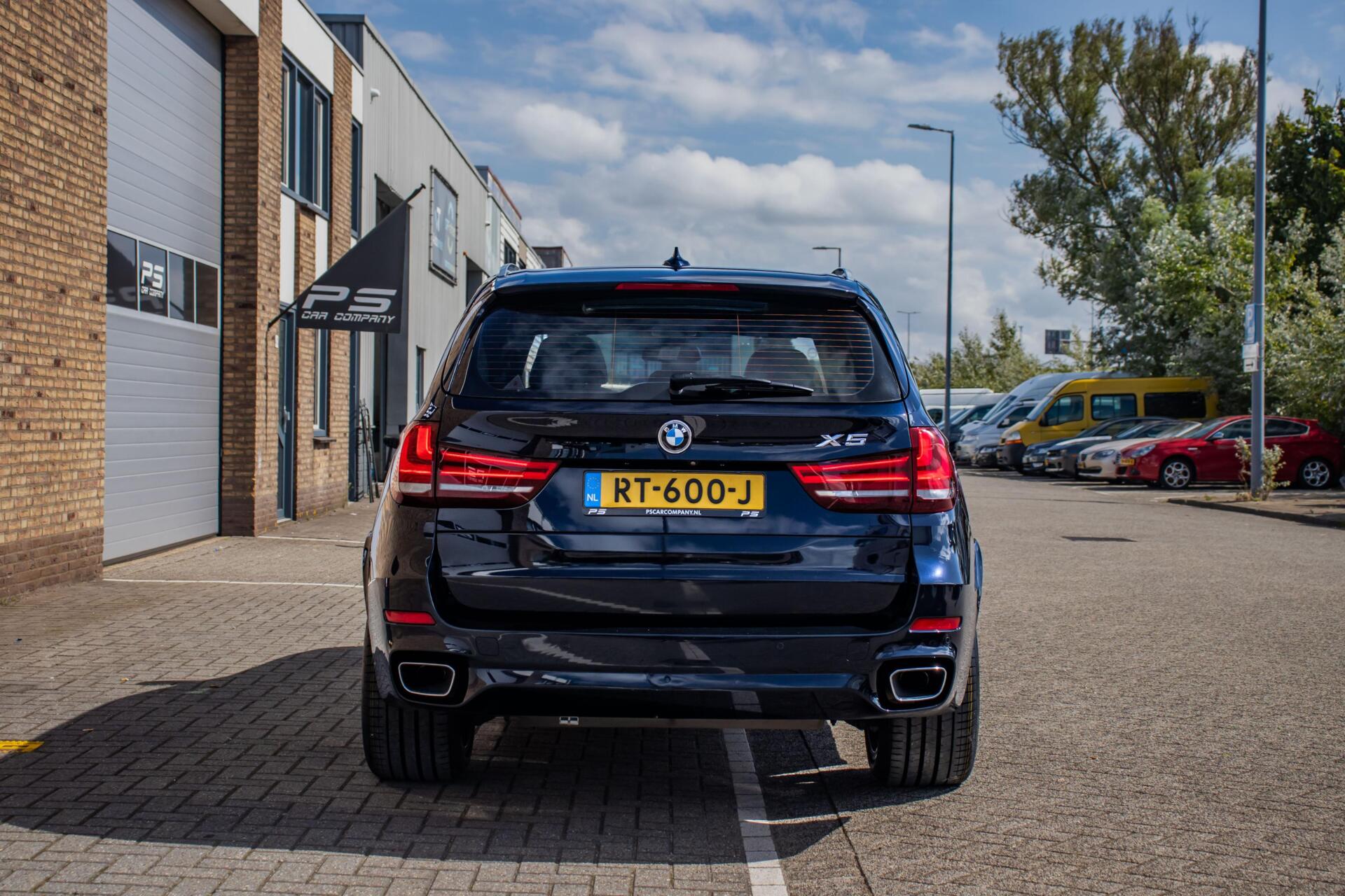 47146659-4.jpg