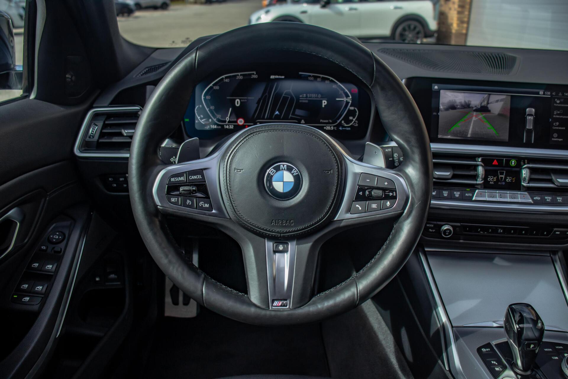 47739085-13.jpg